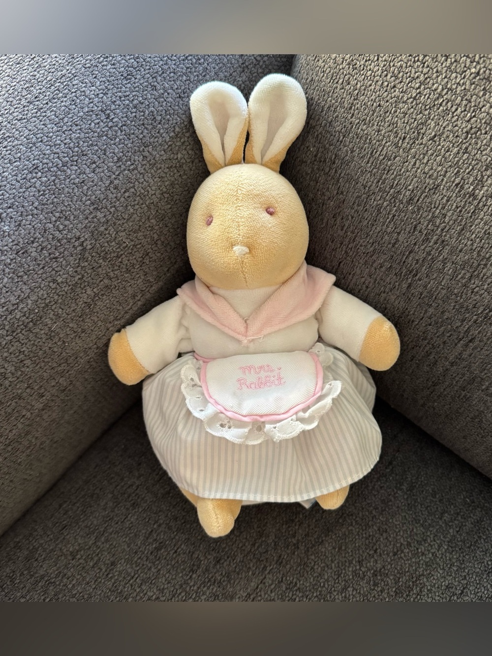 VTG Eden Mrs. Rabbit, Beatrix Potter's The Tale of Peter Rabbit Plush Rabbit